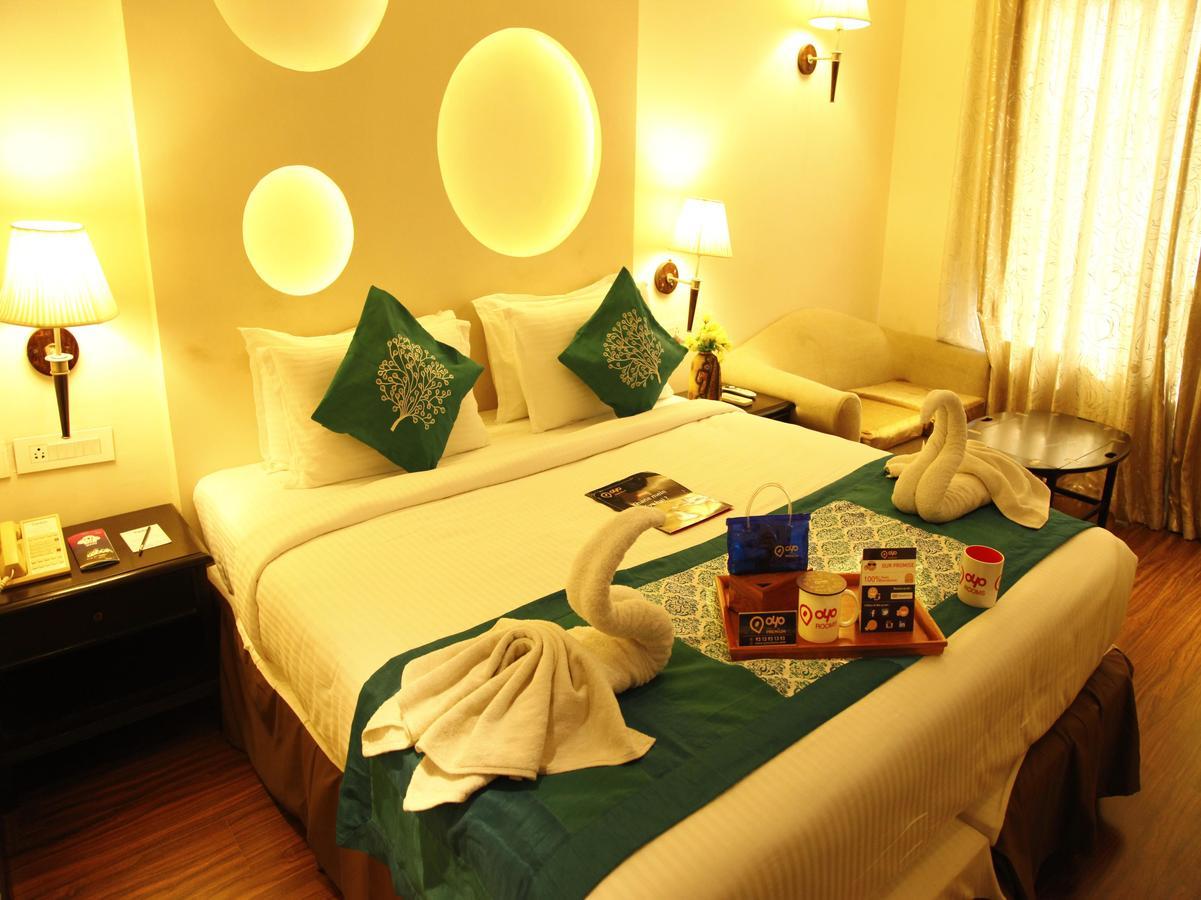 The Orbis Hotel Коимбатур Экстерьер фото