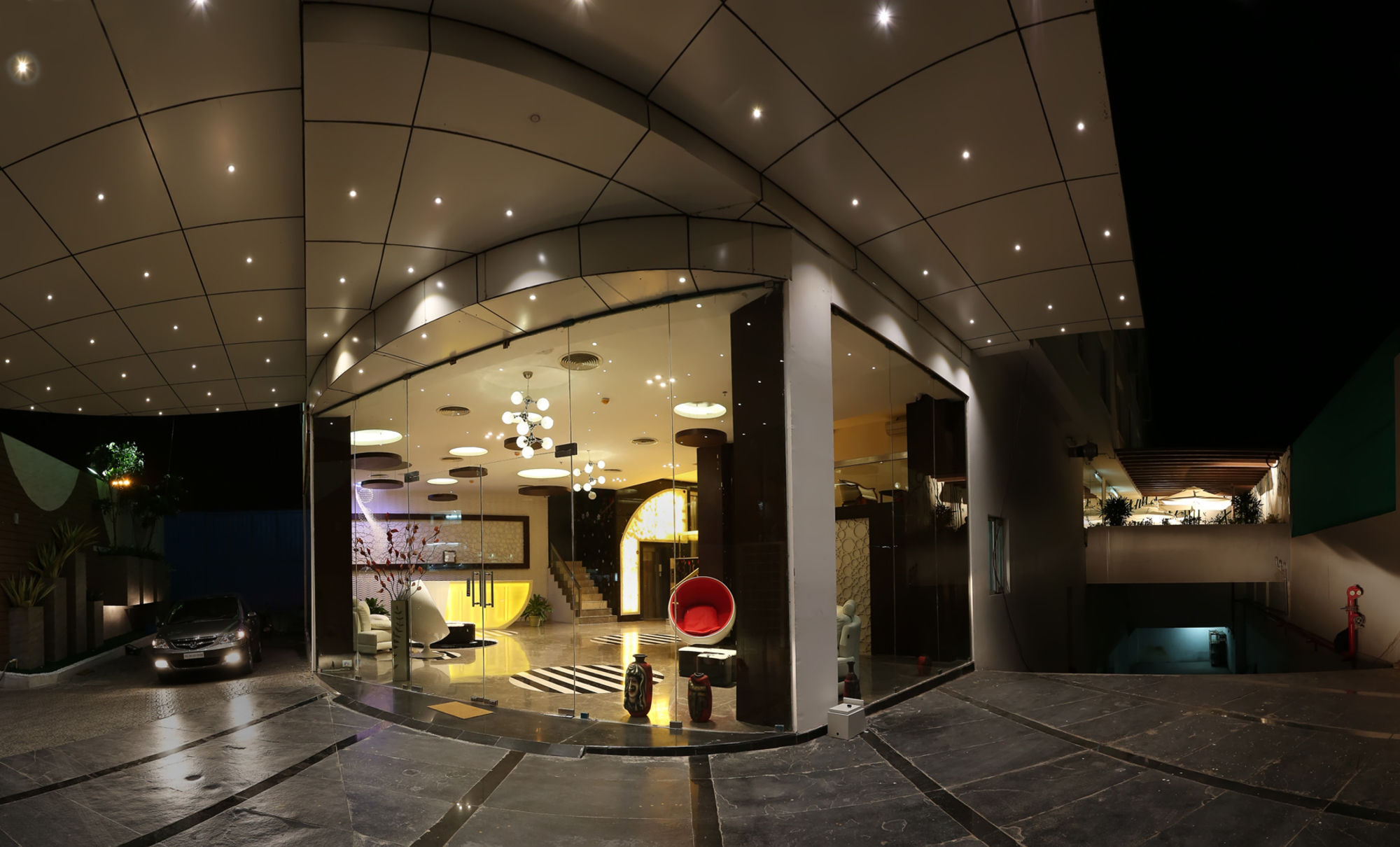 The Orbis Hotel Коимбатур Экстерьер фото